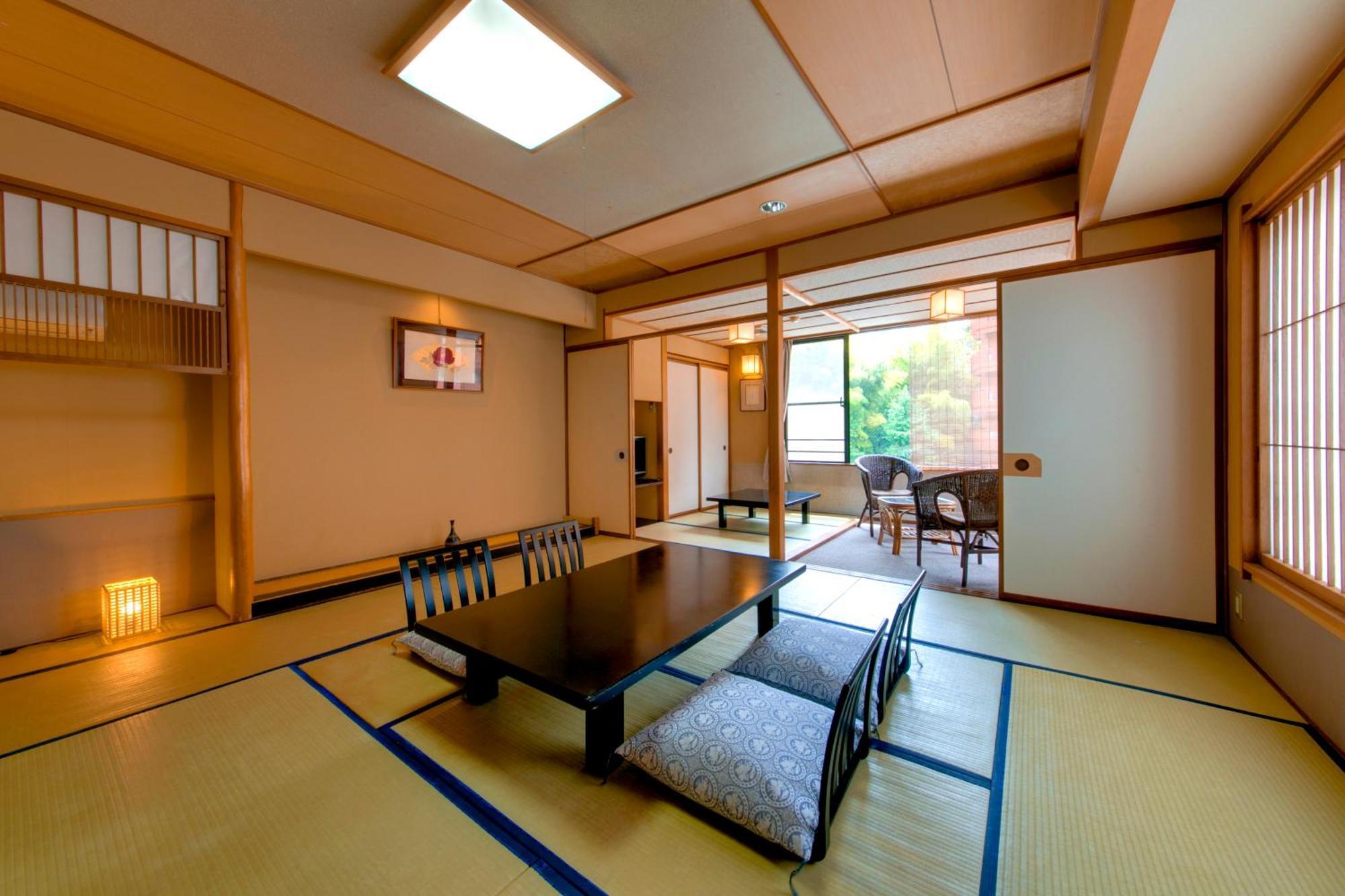 Komatsuya Hachinobou Izunokuni Camera foto